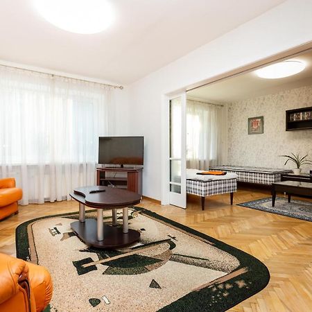 3 Room Central Apartmend 90M2 Parking For One Car Tallin Zewnętrze zdjęcie