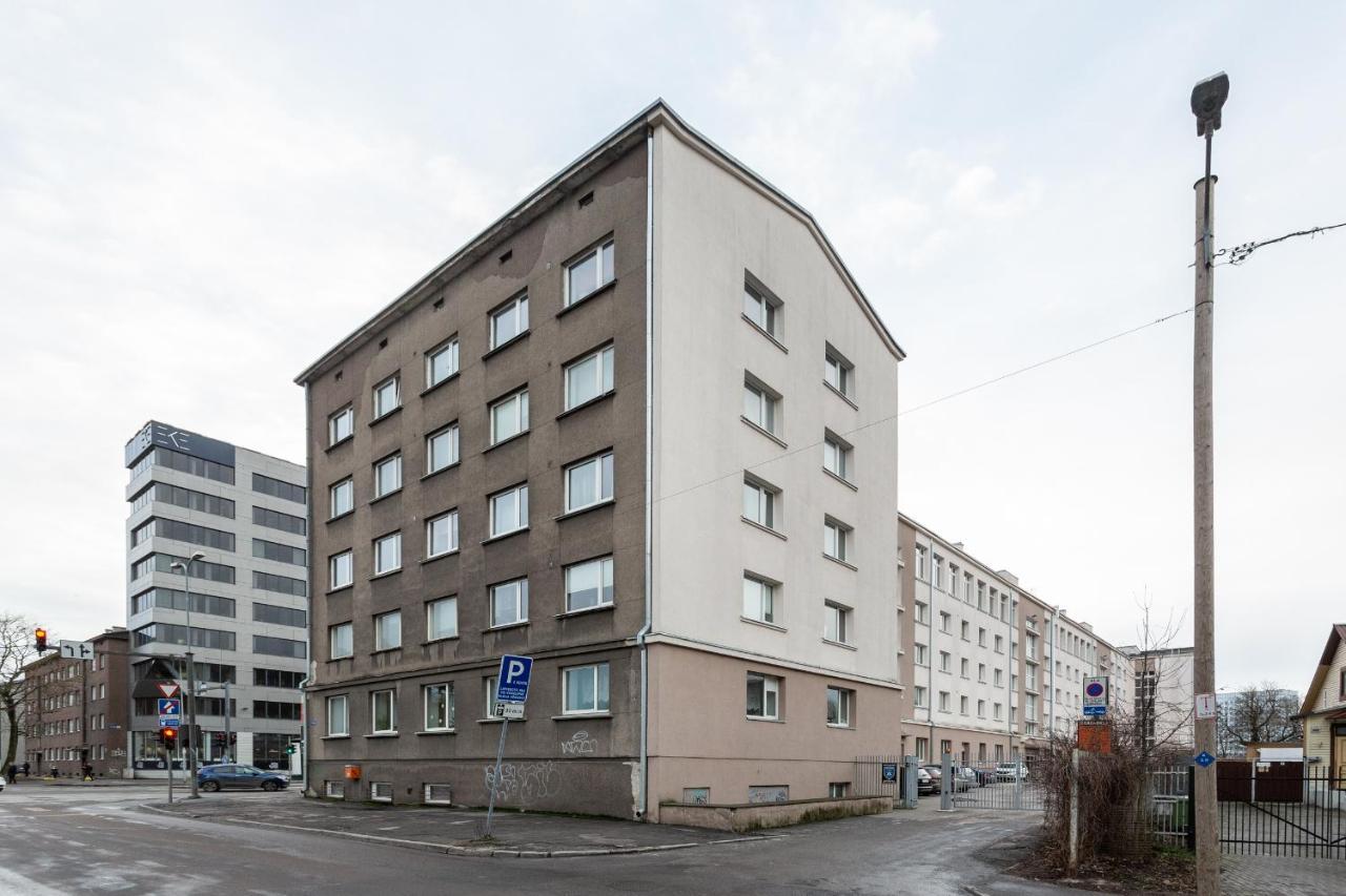 3 Room Central Apartmend 90M2 Parking For One Car Tallin Zewnętrze zdjęcie