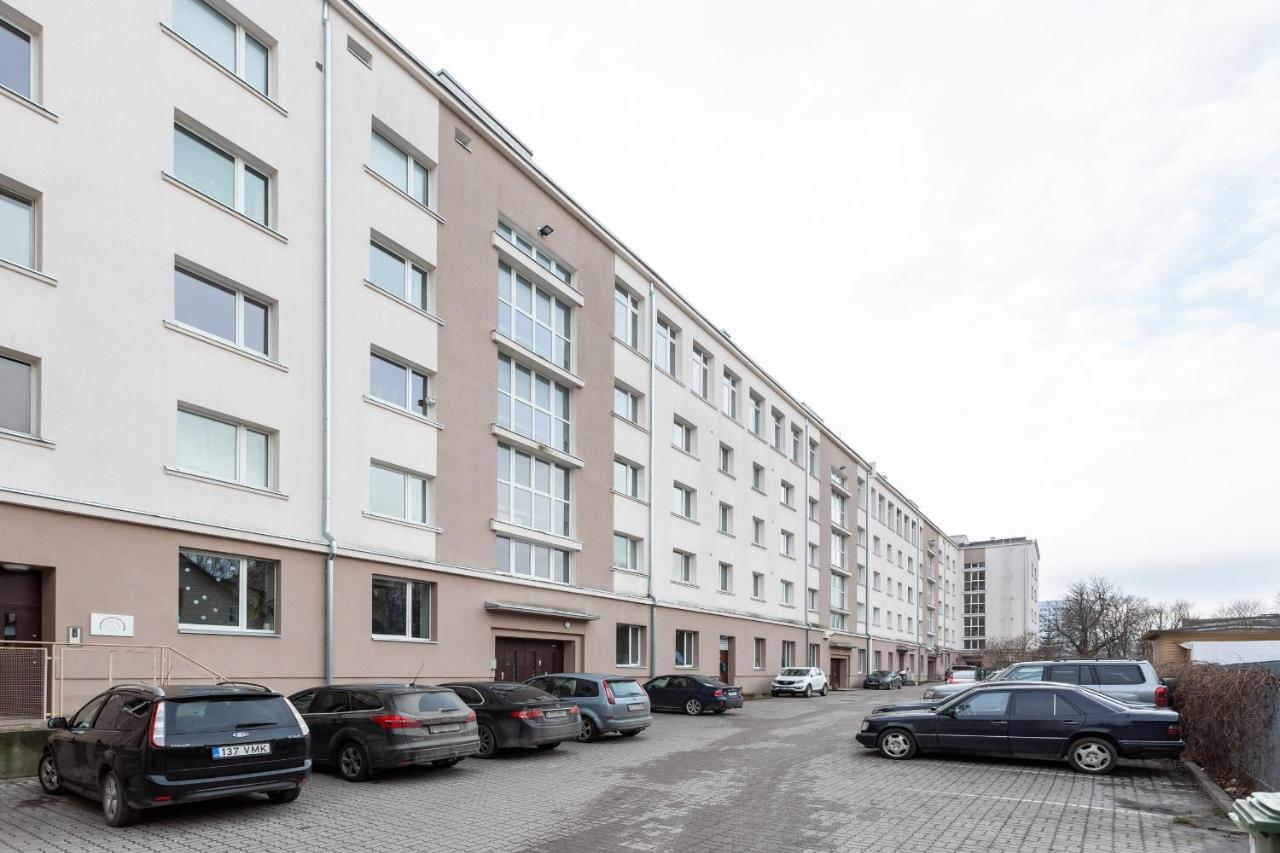 3 Room Central Apartmend 90M2 Parking For One Car Tallin Zewnętrze zdjęcie