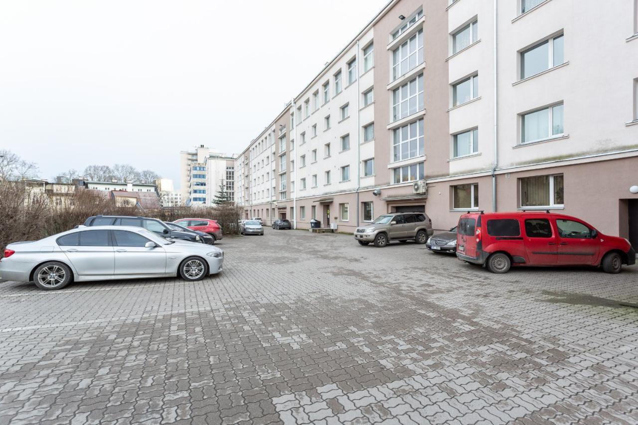 3 Room Central Apartmend 90M2 Parking For One Car Tallin Zewnętrze zdjęcie