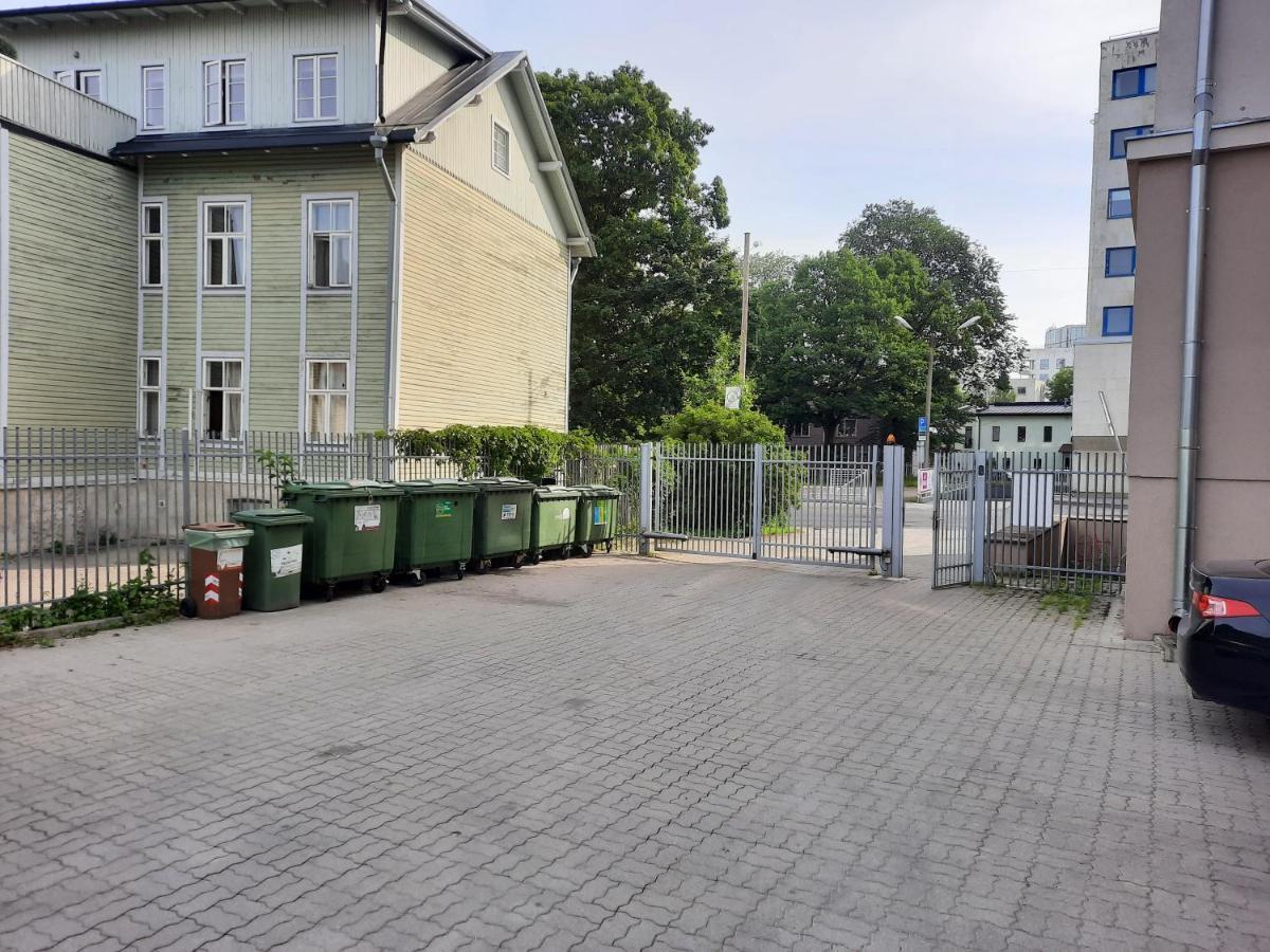 3 Room Central Apartmend 90M2 Parking For One Car Tallin Zewnętrze zdjęcie